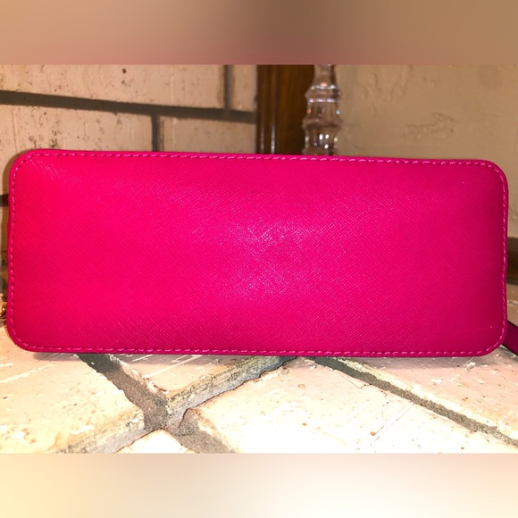 💥Moving to @the_bag_guy💥Michael Kors - Cindy Dome Crossbody Bag - - Picture 10 of 17